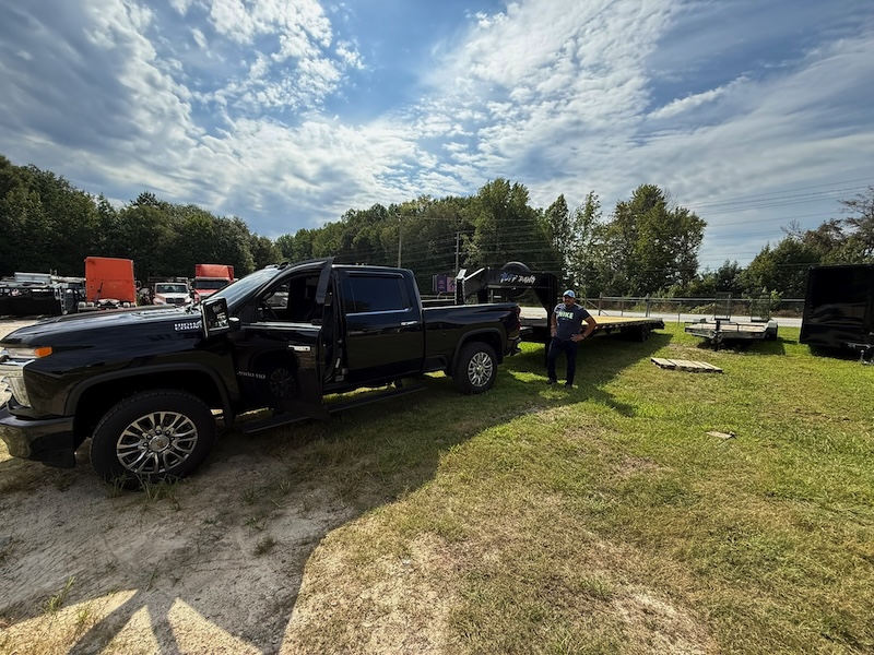 Evergreen customer with their new trailer